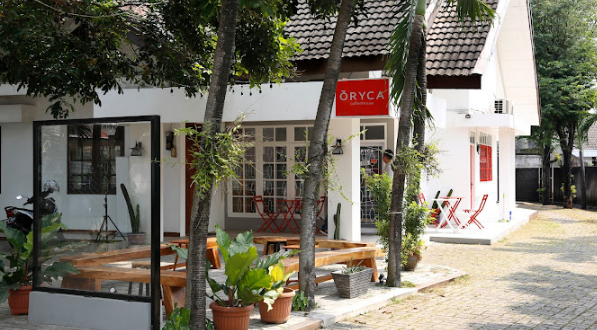 Cafe Di Cipayung Jakarta Timur