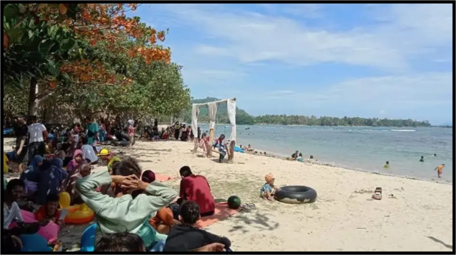 Pantai Muara Indah Suak: Harga tiket, Fasilitas